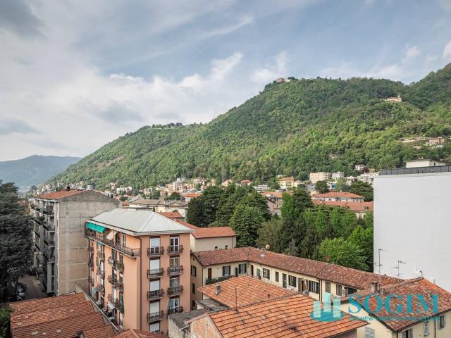 Appartamento in vendita a San Martino, Como