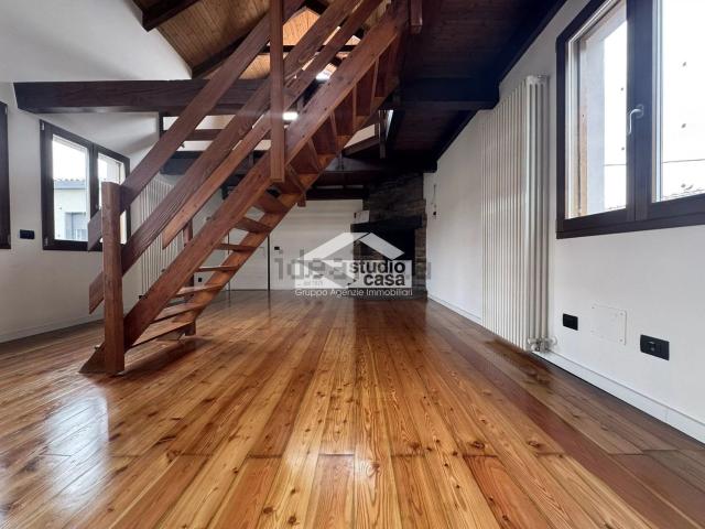 Appartamento in vendita a Castelleone, Lombardia