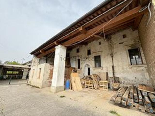 Appartamento in vendita a Montecchio Precalcino, Veneto