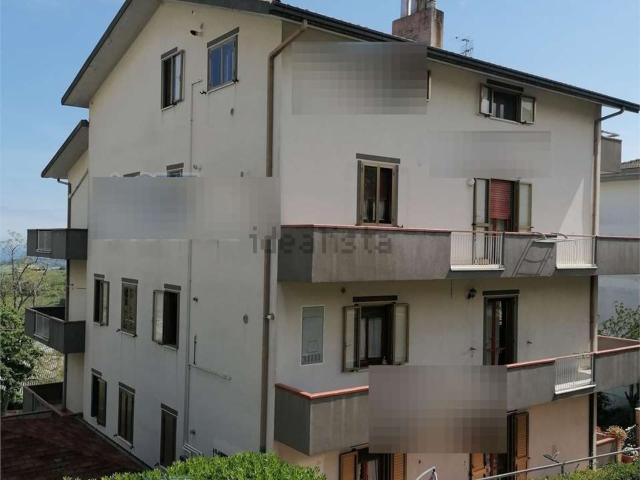 Appartamento in vendita a Atri, Abruzzo