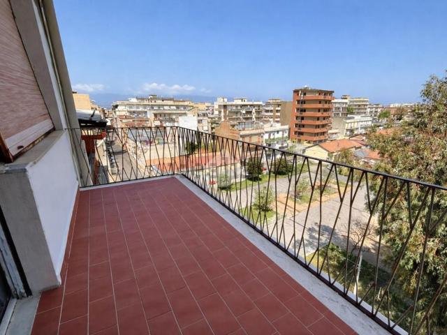 Appartamento in vendita a Reggio di Calabria, Reggio Calabria