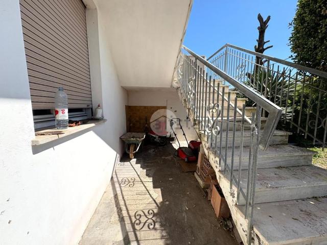 Appartamento in vendita a Rimini, Reggio Emilia