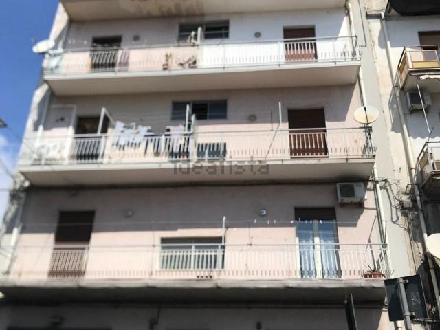 Appartamento in vendita a Aci Santa Lucia, Aci Catena