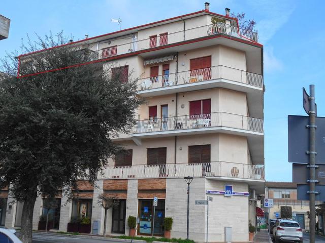Appartamento in vendita a Chiusi Scalo, Chiusi Città