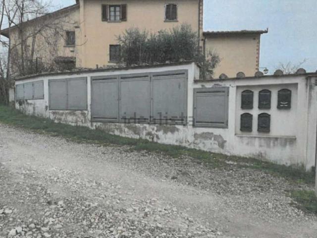 Appartamento in vendita a Carmignano, Toscana