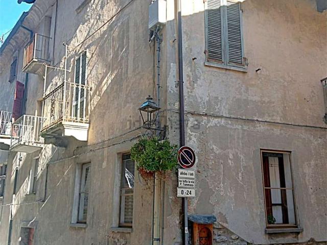 Appartamento in vendita a Donnas, Aosta