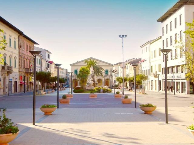 Appartamento in vendita a Cecina, Toscana