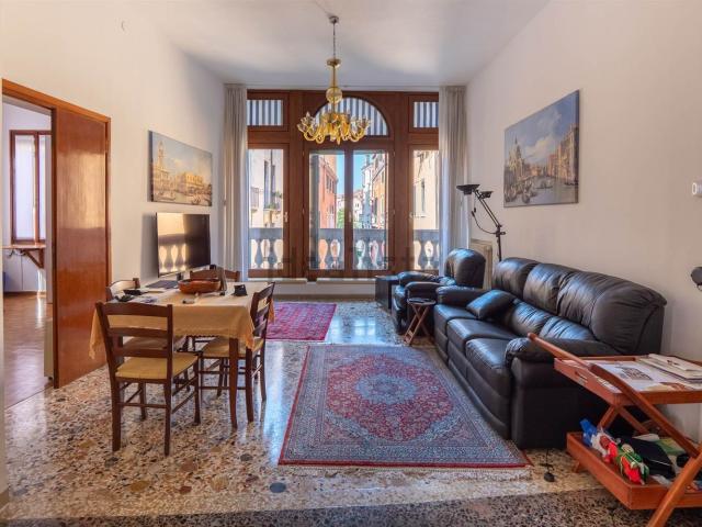 Appartamento in vendita a San Marco, Venezia