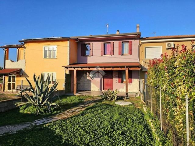 Appartamento in vendita a Sant'urbano, Veneto