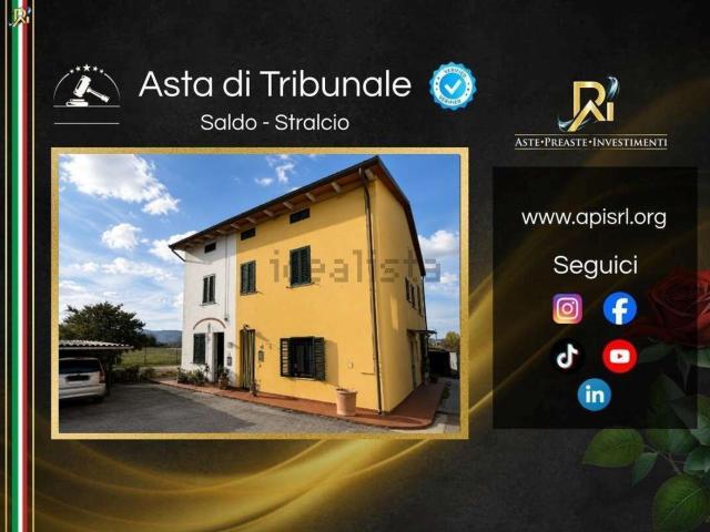 Appartamento in vendita a Agliana, Toscana