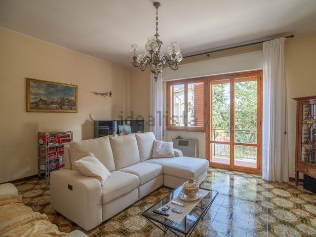 Appartamento in vendita a Sant'Erminio, Cenerente