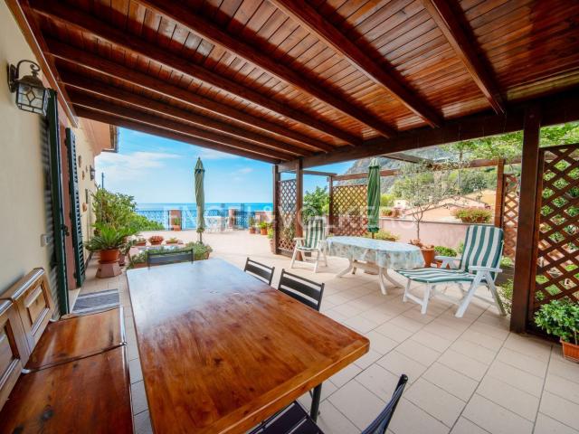 Appartamento in vendita a Monterosso al Mare, La Spezia