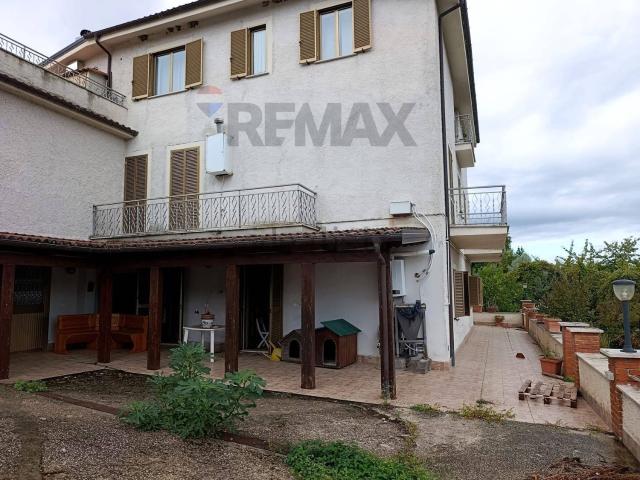Appartamento in vendita a Canneto Sabino, Fara in Sabina