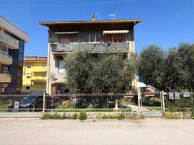 Appartamento in vendita a Rimini, Reggio Emilia