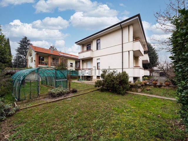 Appartamento in vendita a Concorezzo, Monza e della Brianza