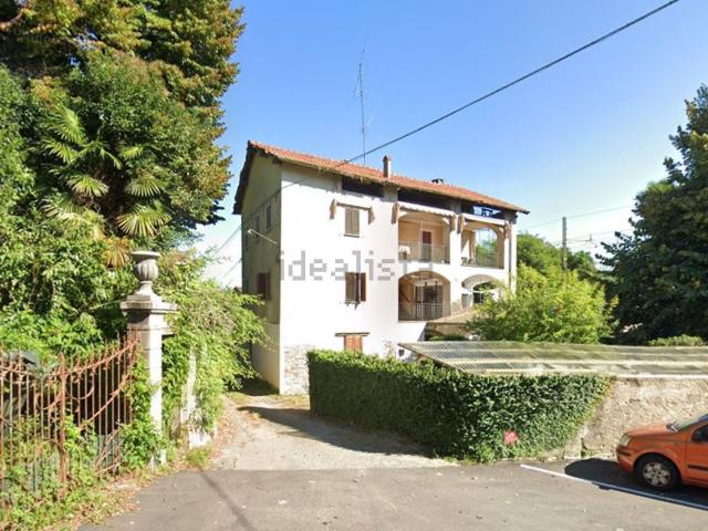 Appartamento in vendita a Villa Lesa, Piemonte