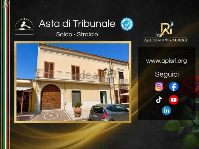 Appartamento in vendita a Cervinara, Campania