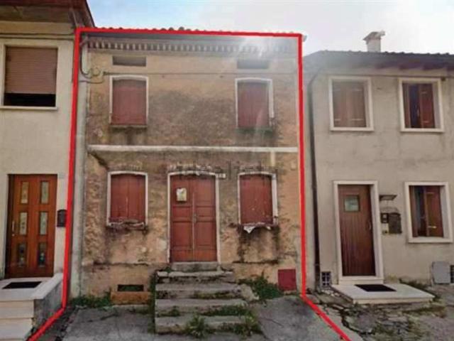 Appartamento in vendita a Cogollo Del Cengio, Veneto