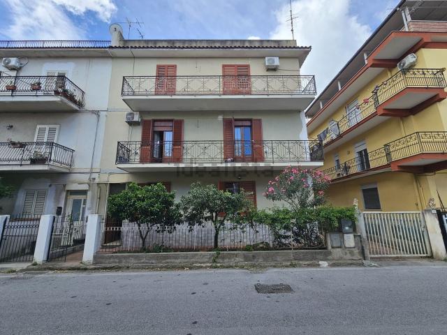 Appartamento in vendita a Oliveri, Messina