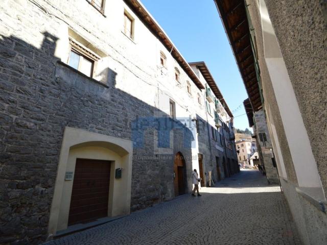Appartamento in vendita a Comunità montana Alta Valtellina, Bormio