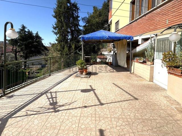Appartamento in vendita a Fabbrica, Carrara