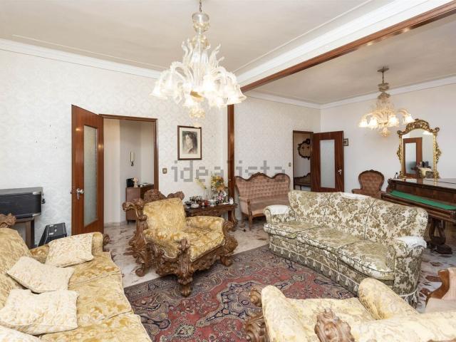 Appartamento in vendita a Mascalucia, Catania