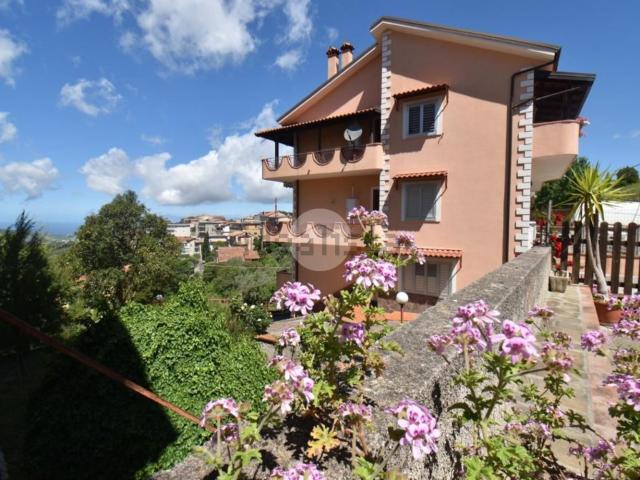Appartamento in vendita a Torchiara, Campania