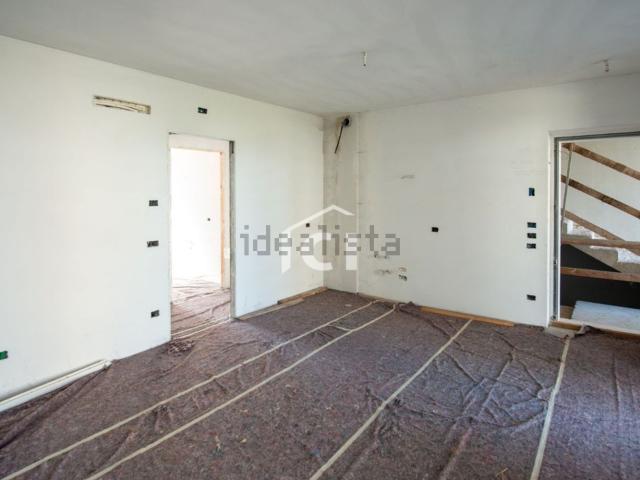 Appartamento in vendita a Domegliara, Sant'ambrogio Di
