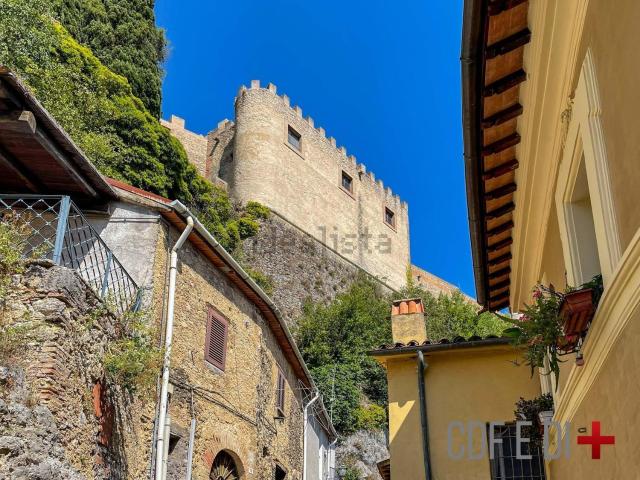 Appartamento in vendita a Rocca Sinibalda, Rieti