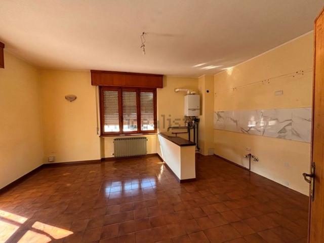 Appartamento in vendita a Leffe, Lombardia