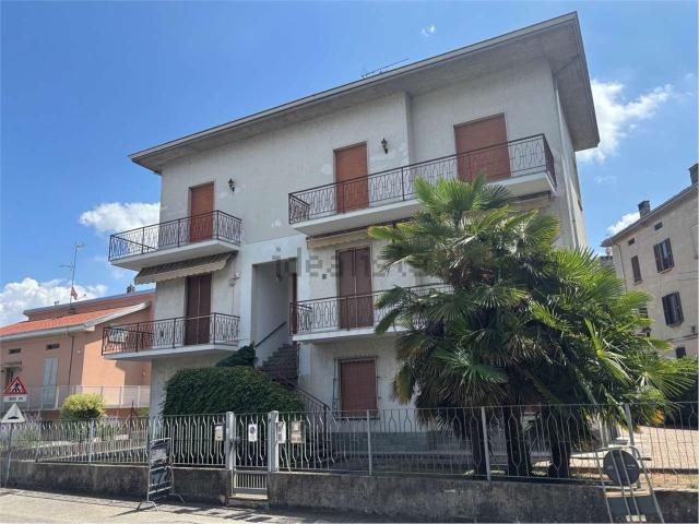 Appartamento in vendita a Soragna, Reggio Emilia