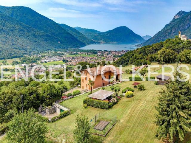 Appartamento in vendita a Carlazzo, Lombardia
