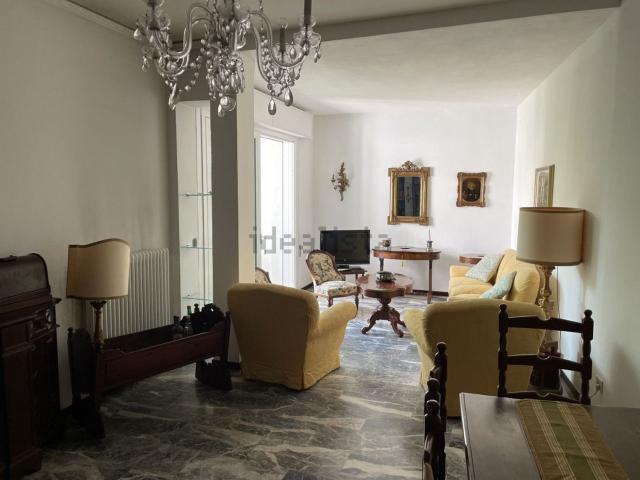 Appartamento in vendita a Padova, Sacra Famiglia