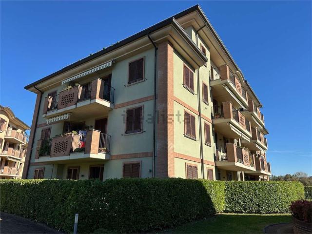 Appartamento in vendita a Pavia, Lombardia