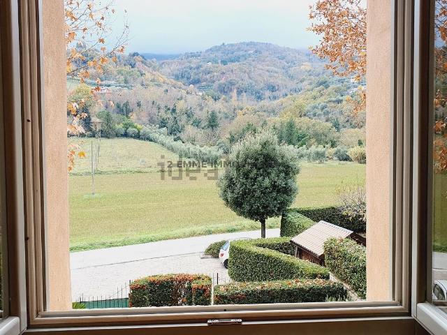 Appartamento in vendita a Cavignano, Marche