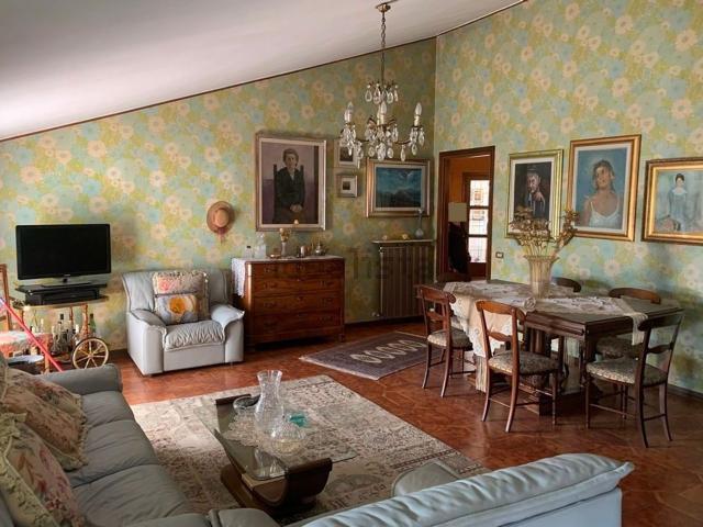 Appartamento in vendita a Peia alta, Leffe
