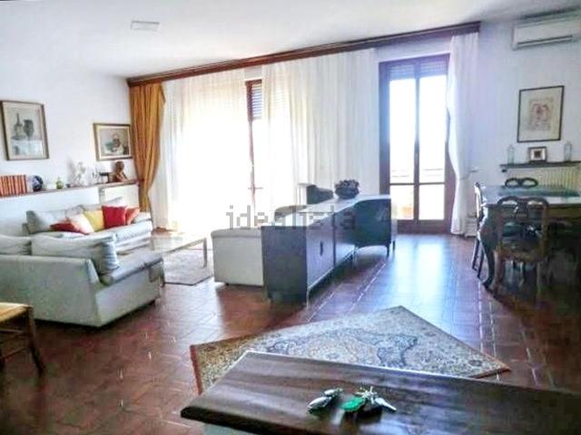 Appartamento in vendita a Vezzano Ligure, Liguria