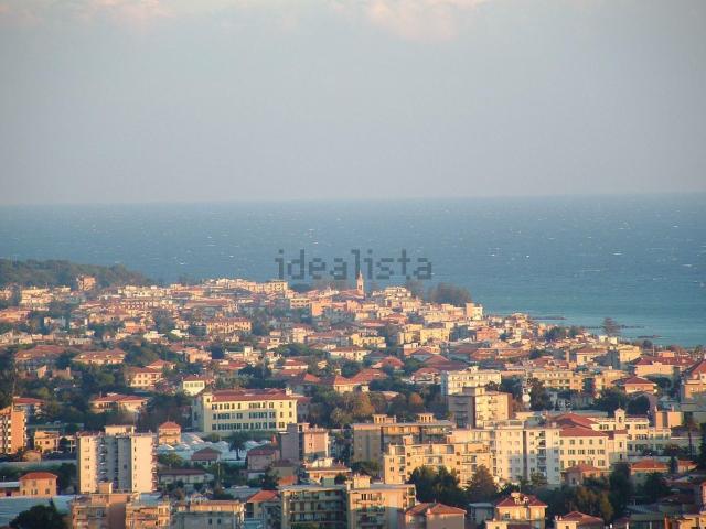 Attico in vendita a Ventimiglia, Liguria