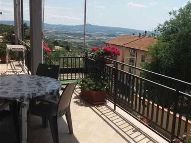 Appartamento in vendita a Campagnatico, Toscana