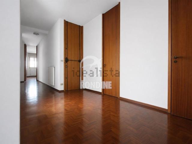 Appartamento in vendita a Quartiere Centro Sud, Faenza
