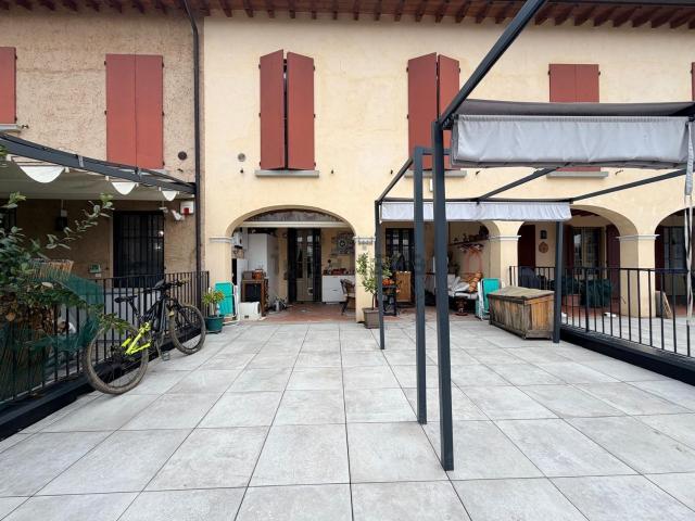 Appartamento in vendita a Passirano, Lombardia