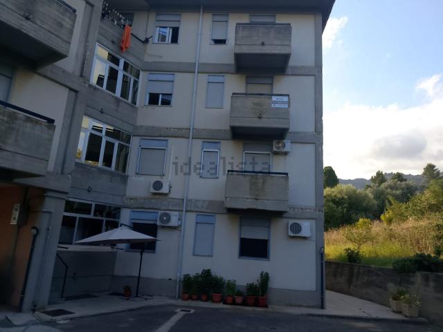 Appartamento in vendita a Minà, Sant'agata Di Militello
