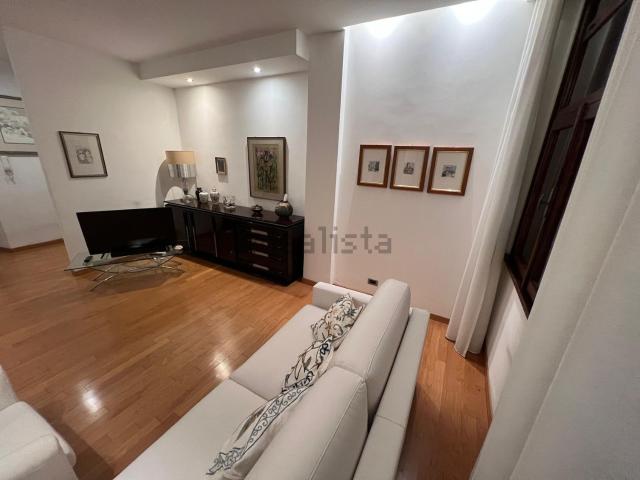 Appartamento in vendita a Goretti, Latina