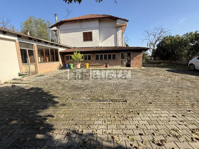 Appartamento in vendita a Piemonte, Asti