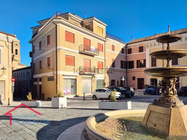Appartamento in vendita a Marche, Macerata