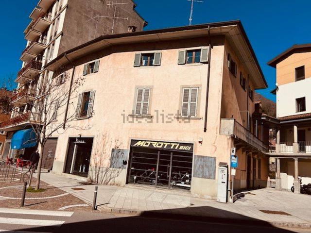 Appartamento in vendita a Botta, Nembro