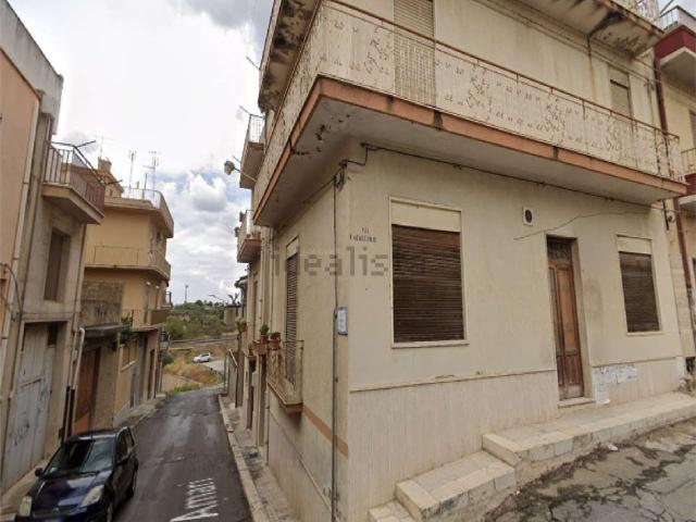 Appartamento in vendita a Comiso, Sicilia