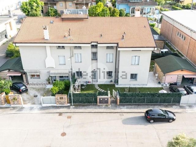 Appartamento in vendita a Borgo Virgilio, Lombardia