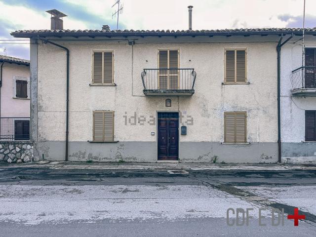 Appartamento in vendita a Leonessa, Lazio
