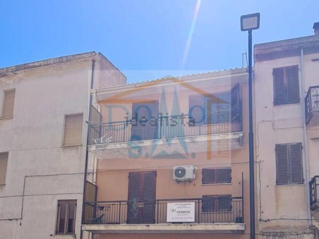 Appartamento in vendita a Centro Storico, Capo Comino
